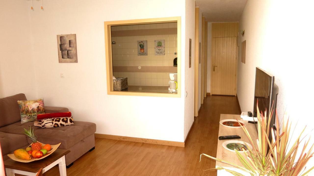 Holiday Home Close To Golden Mile プラヤ・デ・ラス・アメリカス エクステリア 写真